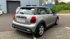 MINI Hatchback 1.5 Cooper Classic Premium 3dr Auto Petrol Hatchback